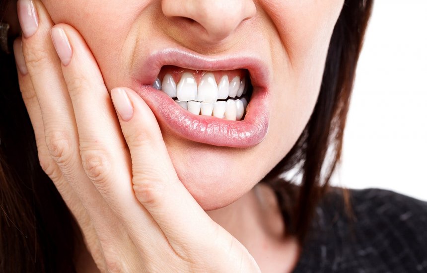 [Dentista lista 7 sinais da diabetes que podem aparecer na boca]