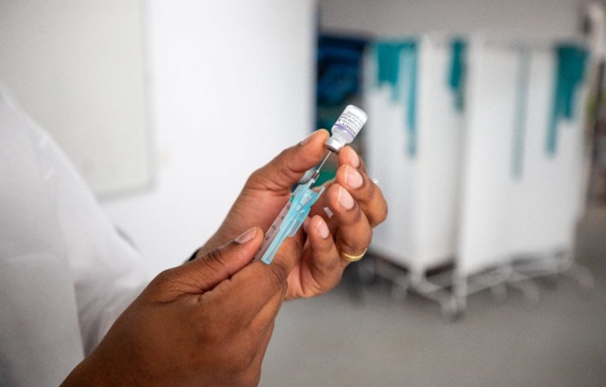 [Covid-19: vacinação segue nesta sexta (05) em Camaçari para todos os públicos]